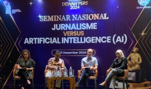 Para pembicara pada Seminar Nasional "Jurnalisme versus Artificial Intelligence" yang diselenggarakan Dewan Pers di Jakarta, Rabu 11 Desember 2024 (Foto: Istimewa).
