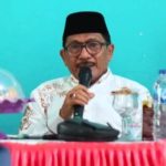 Kepala Kantor Kementrian Agama Kabupaten BAnggai, Drs. H. Suardi Kandjae, M.Pd