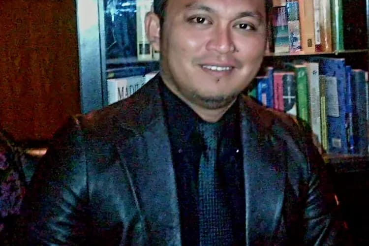 Kuasa Hukum PT. Kurnia Luwuk Sejati ( KLS ), Andi Munafri