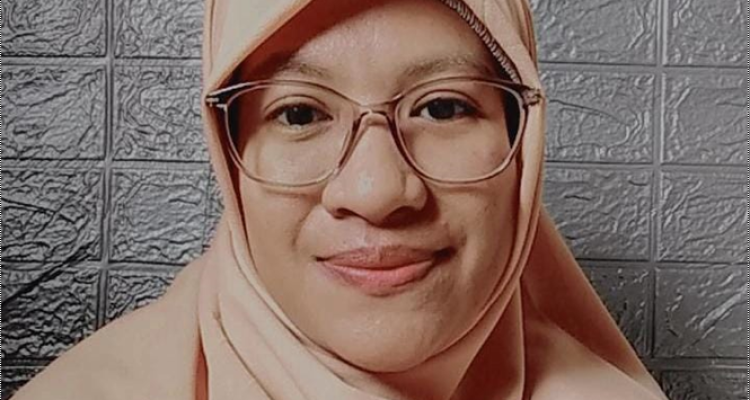 Zulfa Khaulah, S.Pd (Aktivis Muslimah)
