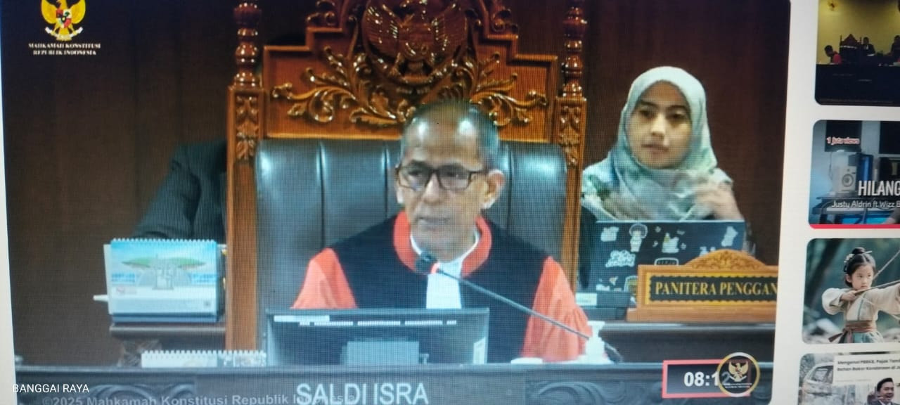 MK Disodori Bukti Kecurangan Pilkada Banggai, Paslon 03 Tuding Petahana Salahgunakan Program Daerah Hakim Mahkamah Konstitusi ( Prof.Saldi Isra )