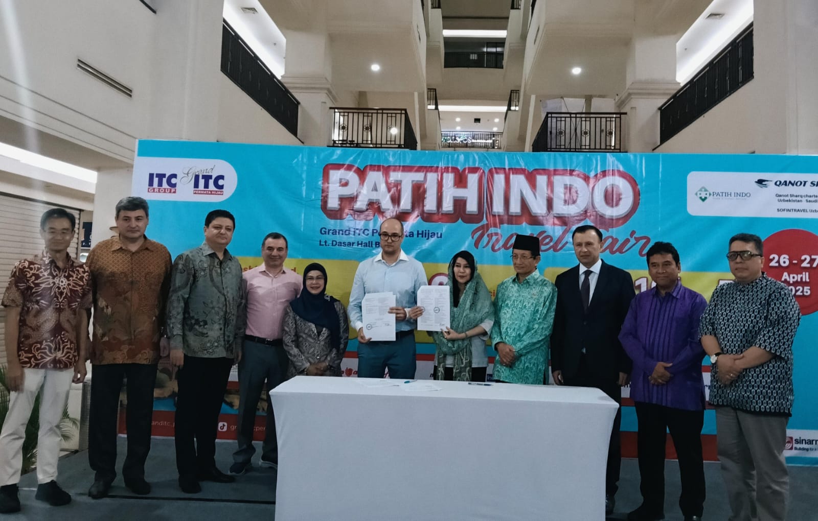 Menag Nasaruddin Umar (empat kanan), saat menghadiri penandatanganan MoU antara Patih Indo Permai dengan Qanot Sharq Uzbekistan di Jakarta, Sabtu (26/4/2025).(Foto: istimewa)
