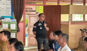 Kepala Cabang Kejaksaan Negeri Pagimana, David Adrianto, SH MH saat memberikan Materi Penyuluhan Hukum ( Foto Istimewa)