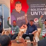Suasana diskusi dan jumpa pers terkait solidaritas media untuk Gaza. Acara yang digelar oleh Aliansi Rakyat Indonesia Bela Palestina (ARI-BP) dan Majelis Ulama Indonesia (MUI) itu berlangsung di Jakarta, Kamis 14 Agustus 2025 (Foto: Humas ARI-BP)