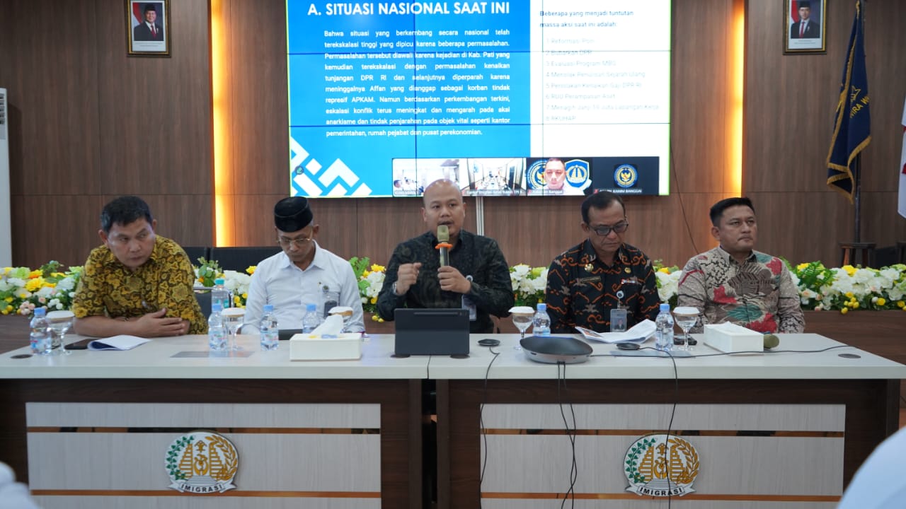 Kakanwil Imigrasi Sulteng Berikan Pengarahan, Tegaskan Integritas dan Penguatan Pengawasan, Diikuti Secara Virtual oleh Kantor Imigrasi Banggai