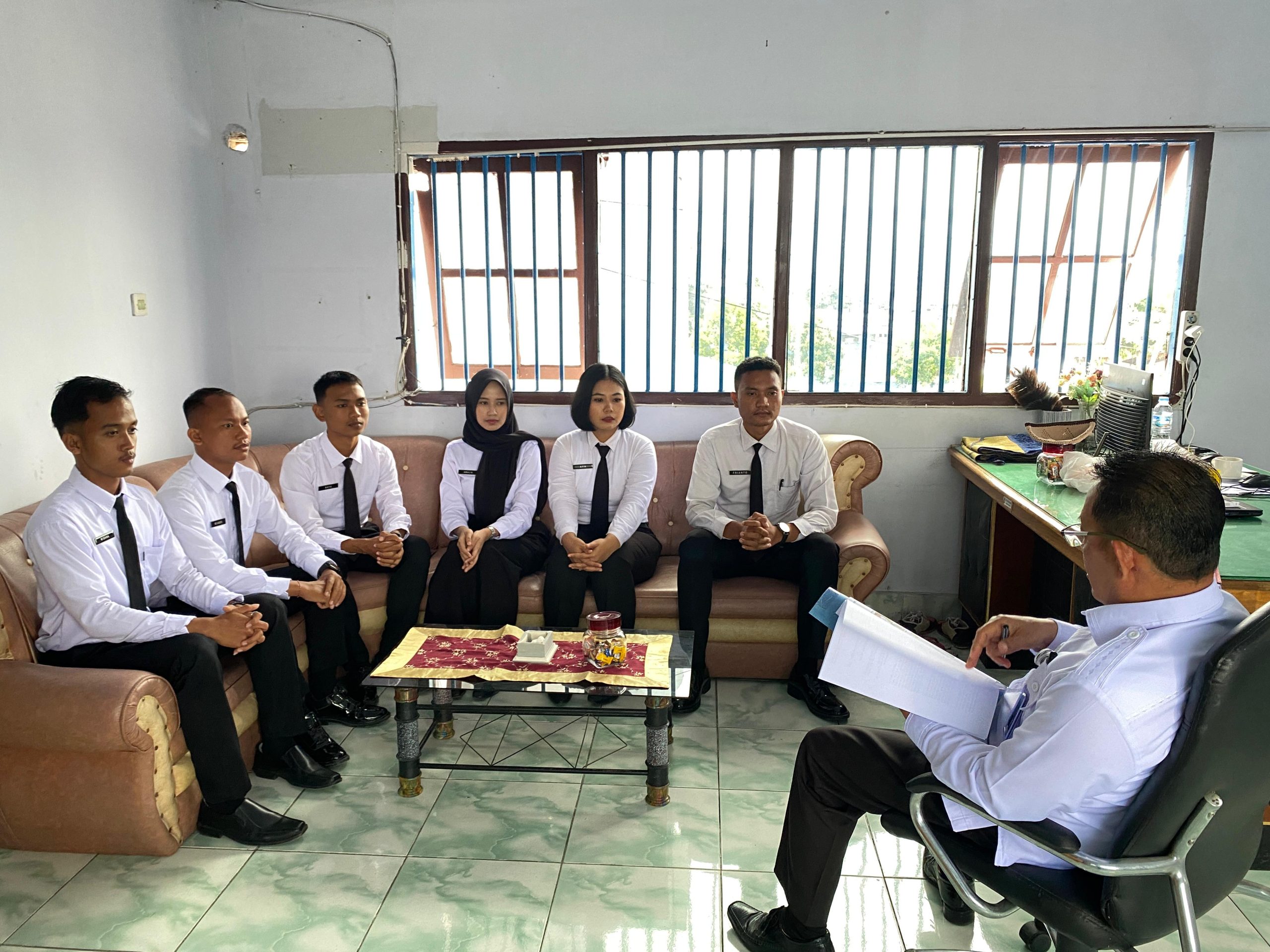 Tingkatkan Kualitas SDM, Kalapas Luwuk Beri Penguatan Integritas dan Inovasi pada CPNS