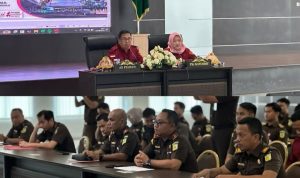 Kepala Cabang Kejaksaan Negeri (Kejari) Banggai di Pagimana, David Andrianto, S.H., M.H., bersama jajaran pegawai mengikuti kegiatan Sosialisasi, Monitoring, Supervisi, Evaluasi, dan Asistensi Penanganan Perkara.