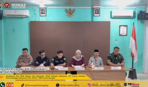 Tim Kementerian Badan Gizi Nasional (BGN) menggelar konferensi pers untuk menyampaikan perkembangan terbaru penanganan ratusan korban dugaan keracunan massal