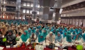 Lebih dari 500 anggota majelis taklim dari berbagai wilayah Jakarta mengikuti kajian dan dakwah bertema "Keluarga harmonis tanpa narkoba" di Masjid Istiqlal Jakarta pada 12 Oktober 2025 (Foto: Istimewa)
