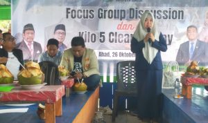 Pemuda Muhammadiyah Gelar FGD Bersama Wakil Rakyat Gerindra, Suara Pahlawan Kebersihan Jadi Sorotan Wakil Ketua 1 DPRD Kabupaten Banggai, Hj. Wardani Murad saat memberikan Arahan dihadapan Para Pahlawan Kebersihan Kota Luwuk ( IST)