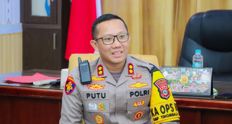 Kapolres Banggai, AKBP Putu Hendra Binangkari, S.IK
