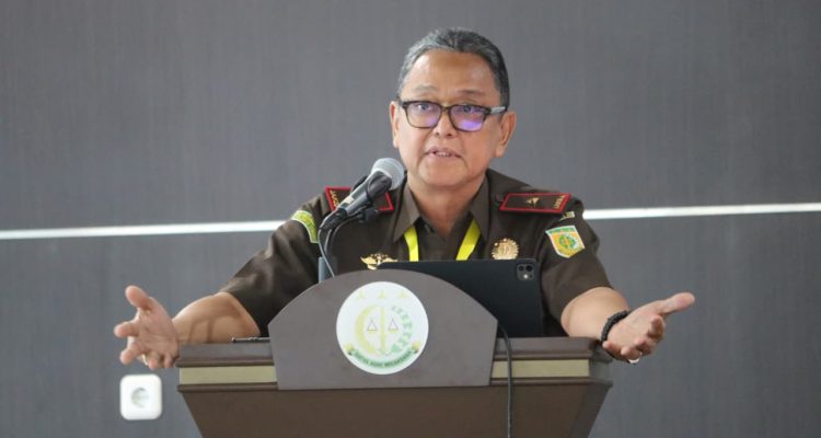 , Kepala Kejaksaan Tinggi Sulawesi Tengah, Nuzul Rahmat R, SH, MH