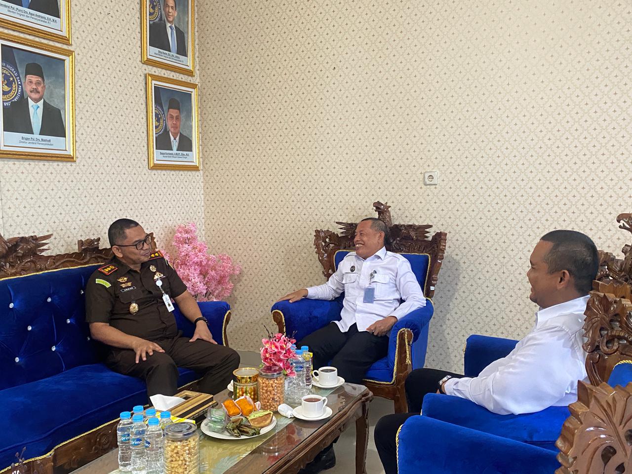 Kepala Lembaga Pemasyarakatan Klas II B Luwuk Menerima Kunjungan Kajari Banggai, Akbar SH MH