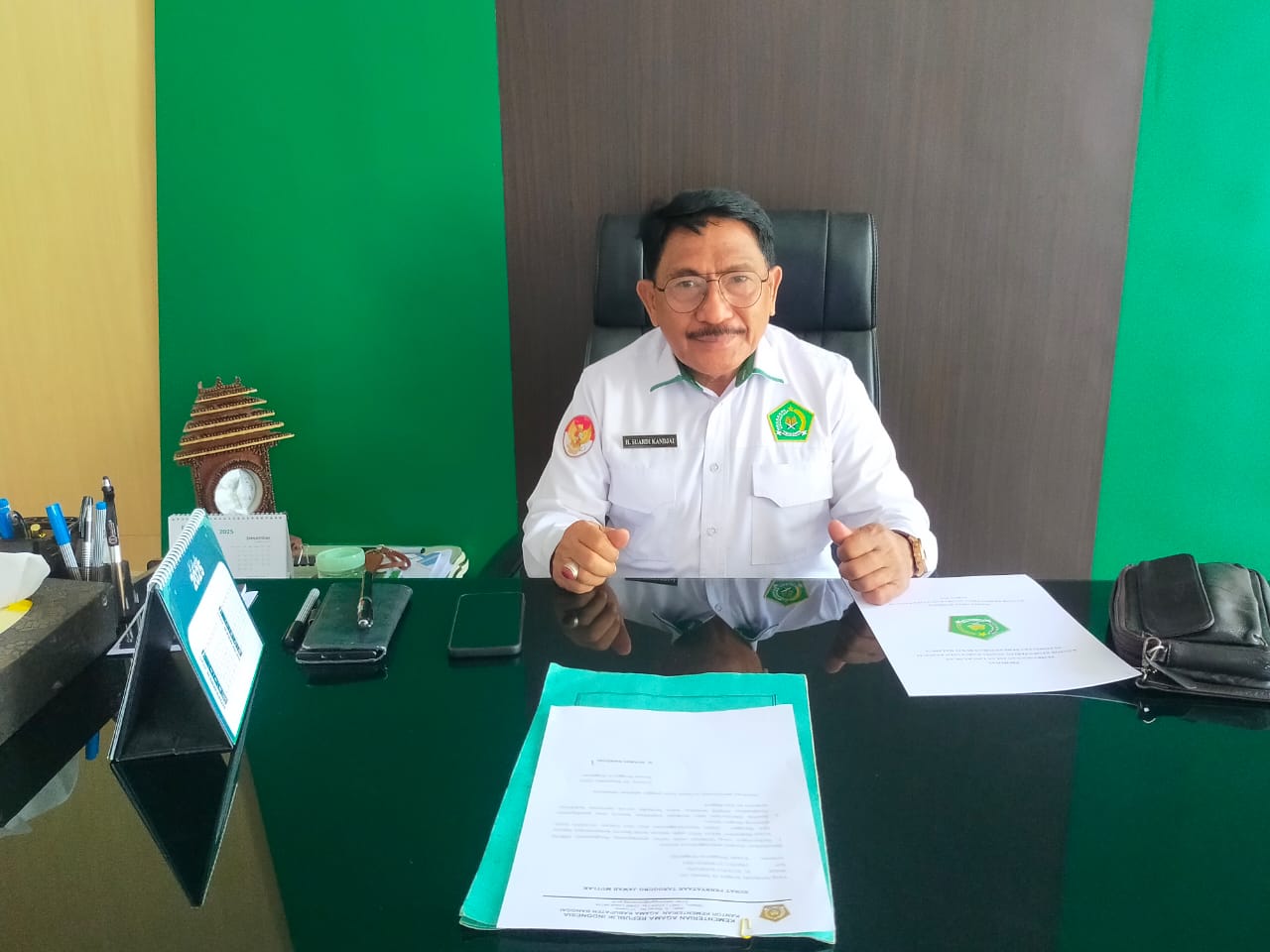 Kepala Kantor Kemenag Banggai, Drs. H. Suardi Kandjae, M.Pd