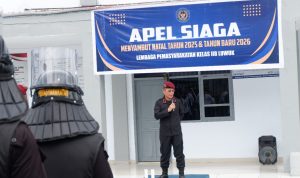 Kepala Lembaga Pemasyarakatan Kelas II B Luwuk, Muhammad Bahrun Pimpin Apel Siaga Jelan Nataru 2025