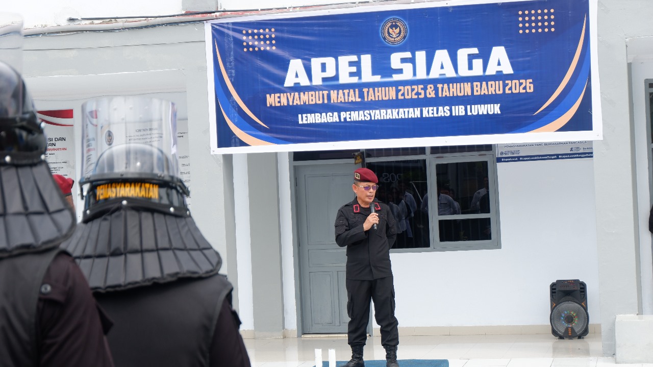 Kepala Lembaga Pemasyarakatan Kelas II B Luwuk, Muhammad Bahrun Pimpin Apel Siaga Jelan Nataru 2025
