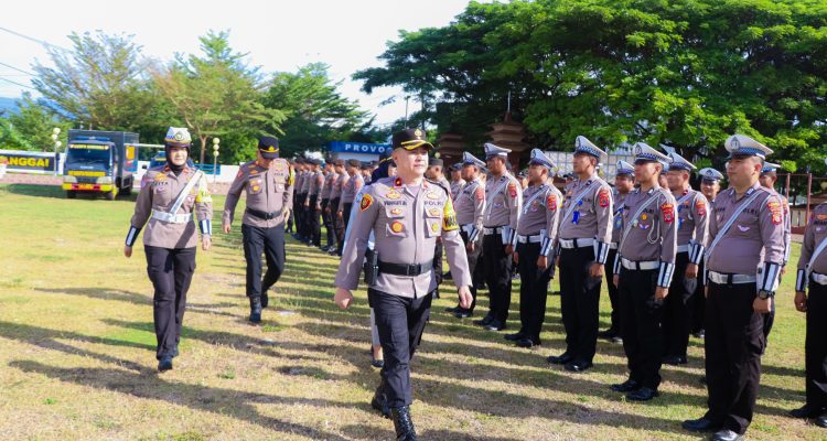 Wakapolres Banggai, Kompol Frengky Pimpin Upacar Gelar Operasi Tinombala