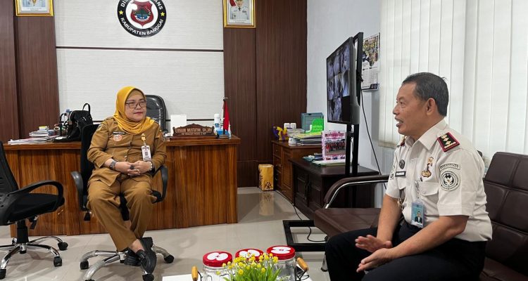 Perkuat Kemandirian Warga Binaan, Lapas Luwuk Bersinergi dengan Disnakertrans Banggai Lewat Program Bioflok