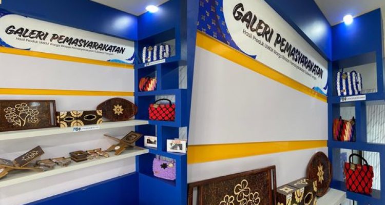 Tas dan Peci Na’ Oko Karya Warga Binaan Lapas Luwuk Meriahkan Launching Galeri Pemasyarakatan Sulawesi Tengah