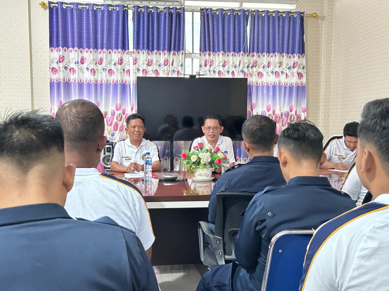 Beri Peringatan Tegas, Kalapas Luwuk Berikan Penguatan Tugas dan Fungsi Kepada Jajaran Pengamanan