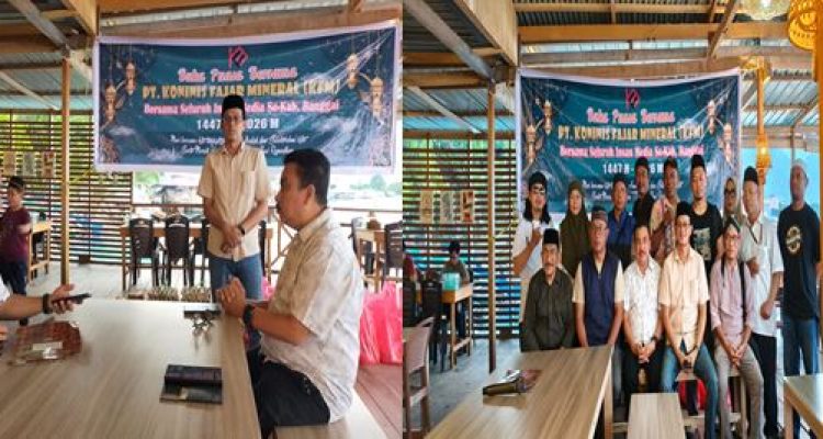 Kepala Teknik Tambang ( KTT ) PT. KFM Najmi Ramadani Saat memberikan Sambutan di hadapan para Jurnalis