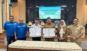 Lapas Luwuk dan Disdikbud Banggai Teken PKS Program Pendidikan Kesetaraan Sinergi Cerdaskan Bangsa: Lapas Luwuk dan Disdikbud Banggai Hadirkan Pendidikan Berkualitas di Balik Jeruji