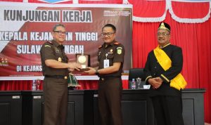 Kepala Kejaksaan Tinggi Sulawesi Tengah (Kajati Sulteng), Nuzul Rahmat R, SH, MH, beserta rombongan resmi mengunjungi Kejaksaan Negeri (Kejari) Buol