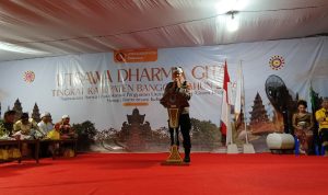 Kapolres Banggai AKBP Wayan Wayracana Aryawan menghadiri secara langsung kegiatan Pembukaan Utsawa Dharma Gita